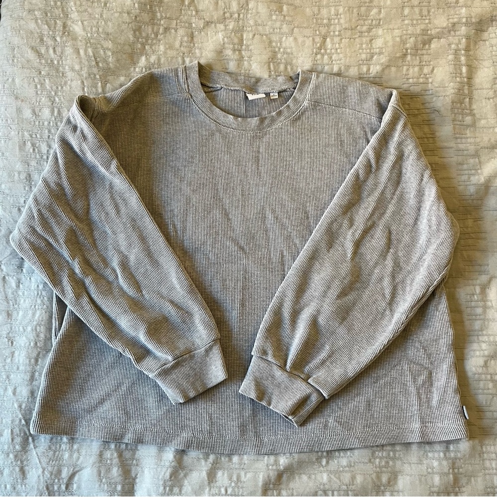 SOLD - TNA WAFFLE GREY SWEATER
